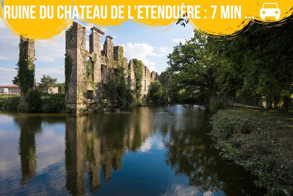 Puy Du Fou Apartment Les Herbiers Exterior photo